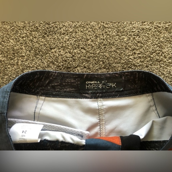 O’NEILL Swim Shorts Zapped sz 24 - Picture 3 of 5